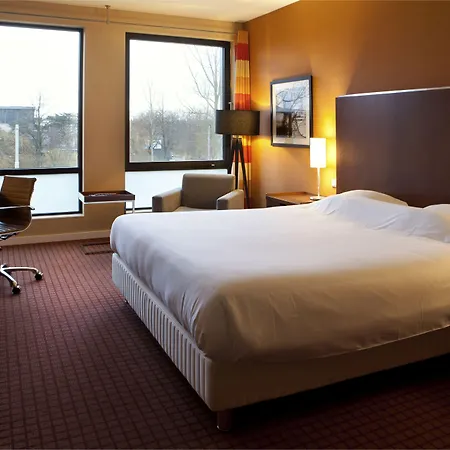 Skotel Amsterdam, Hotelschool The Hague 3*