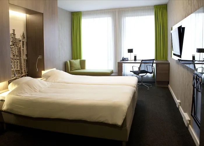 Skotel Amsterdam, Hotelschool The Hague