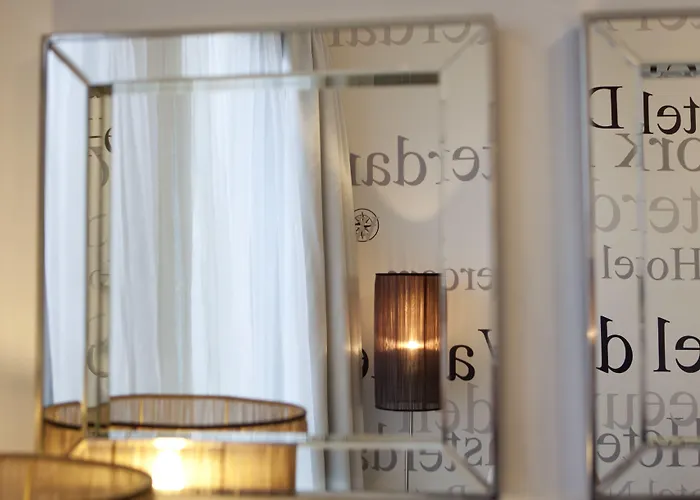 Skotel Amsterdam, Hotelschool The Hague 3*