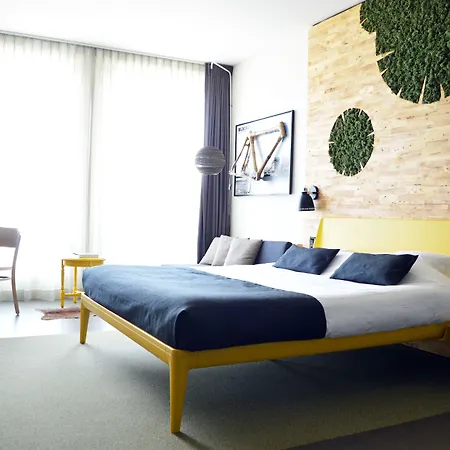 Skotel Amsterdam, Hotelschool The Hague アムステルダム