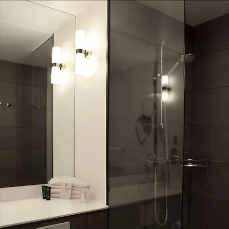 ホテル Skotel Amsterdam, Hotelschool The Hague 3*