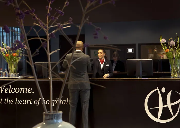 Skotel Amsterdam, Hotelschool The Hague 3*